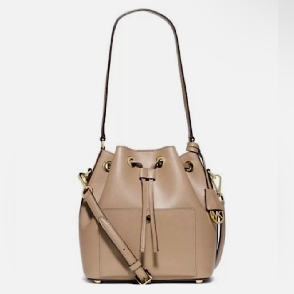 Michael Kors Beige Leather Shoulder Bag